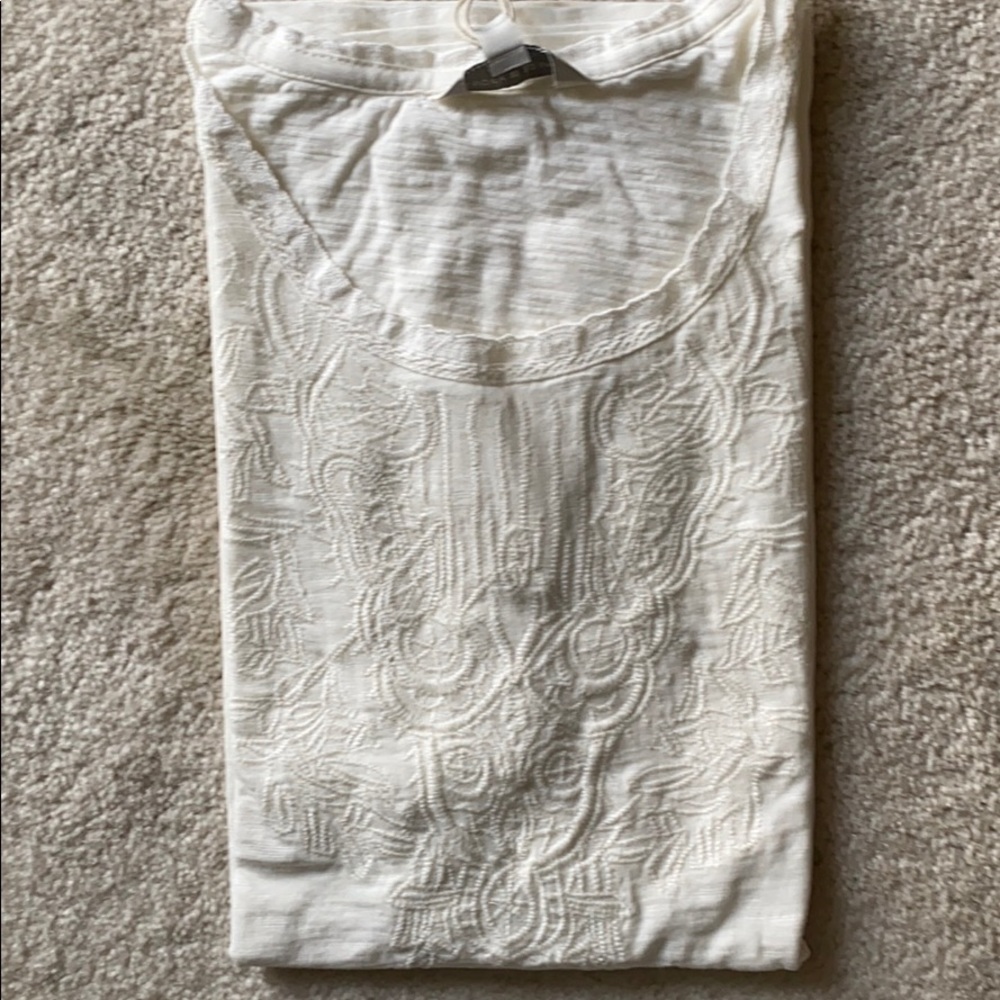 1 LEFT! NEW embroidered top - Lucky Brand - Picture 3 of 8